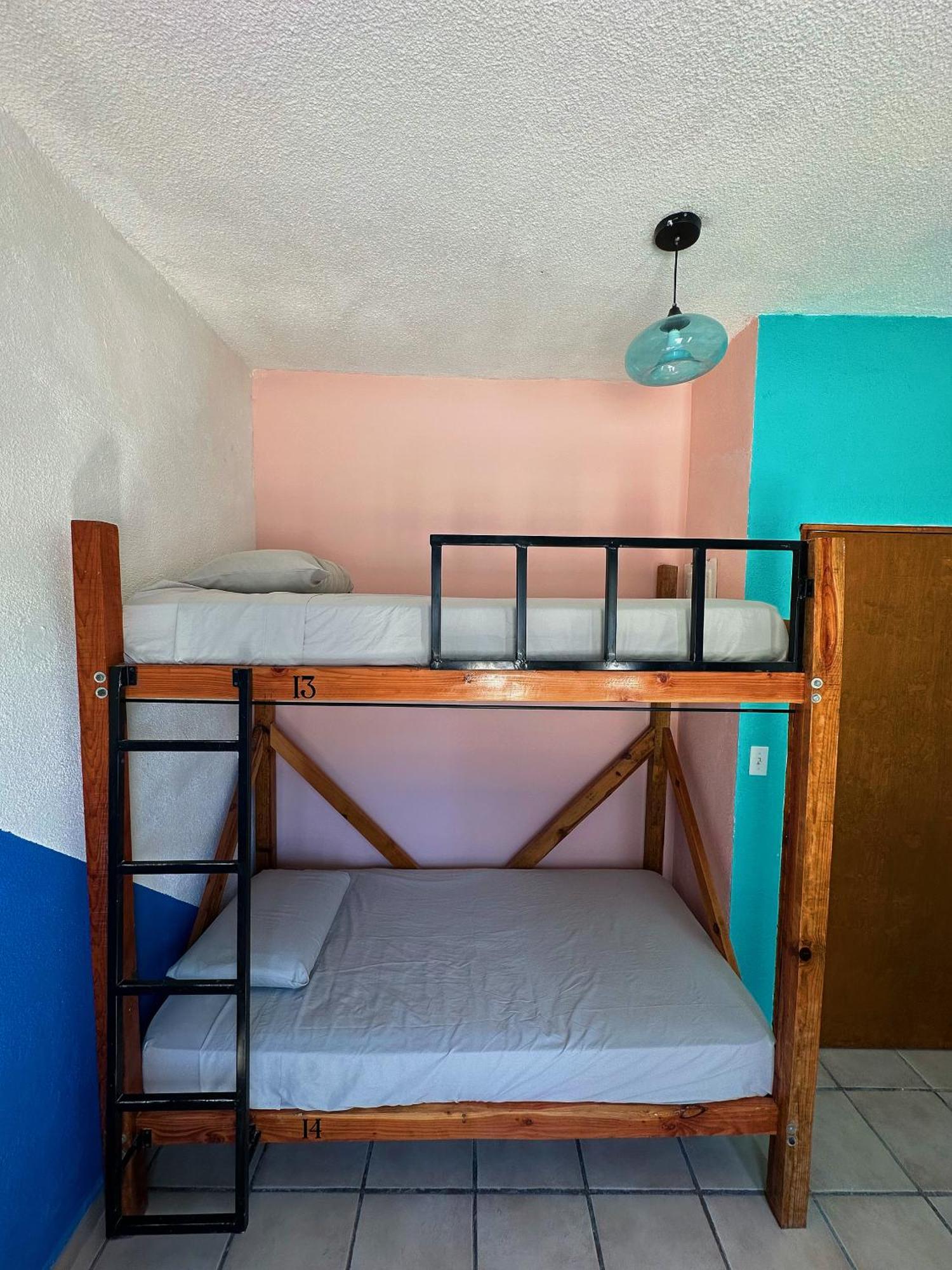 Esterito Hostel لاباز المظهر الخارجي الصورة