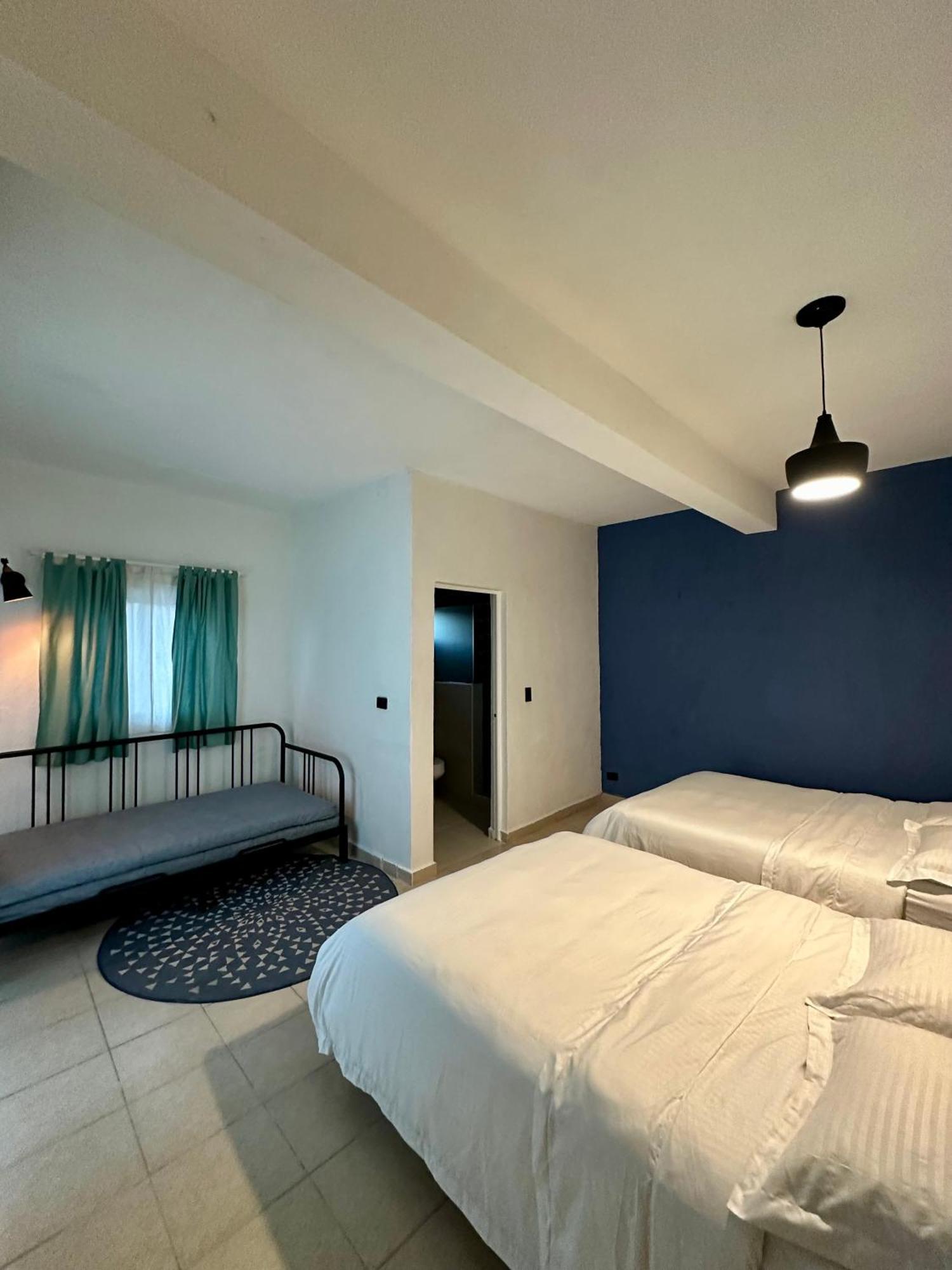 Esterito Hostel لاباز المظهر الخارجي الصورة