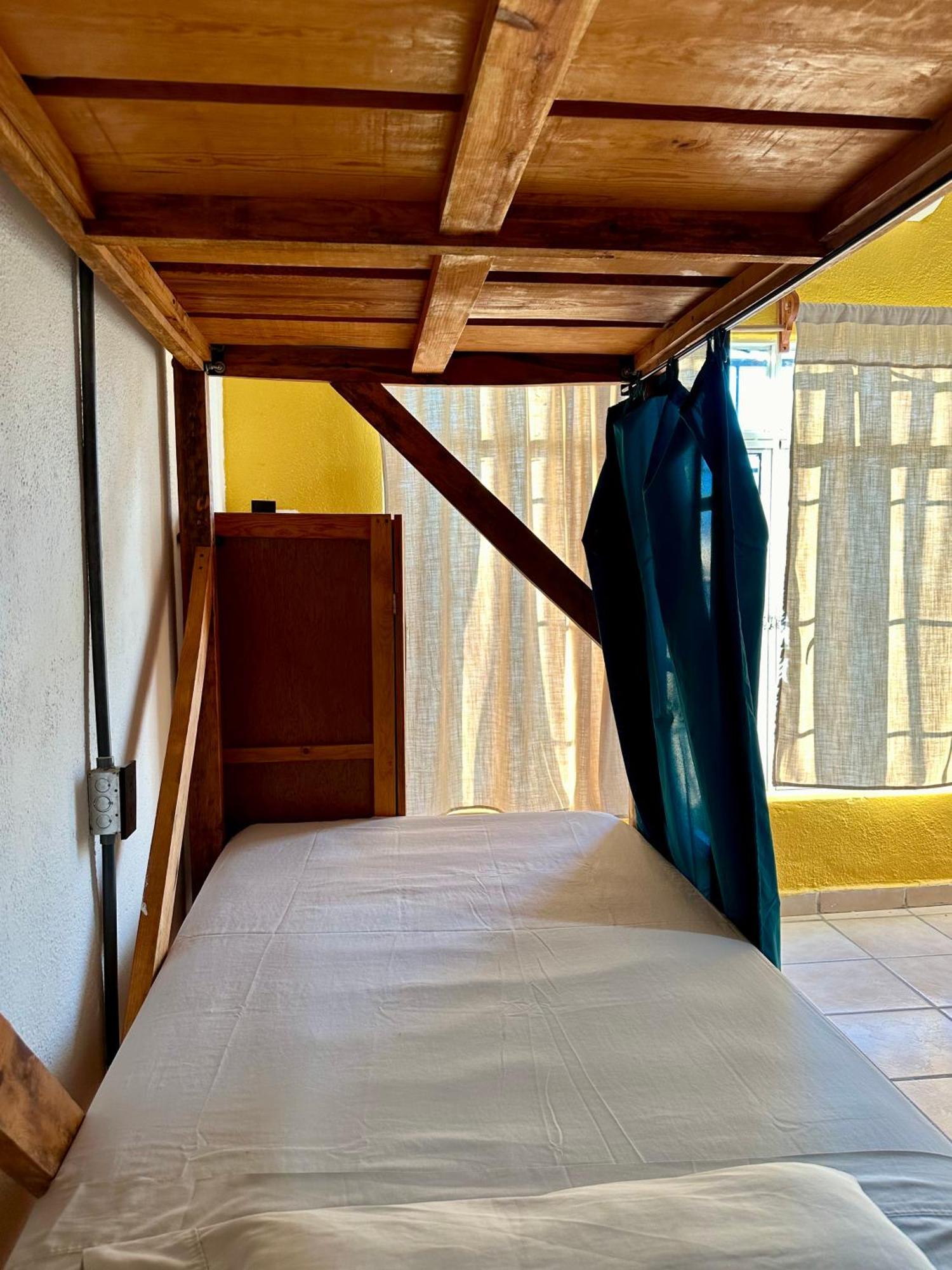 Esterito Hostel لاباز المظهر الخارجي الصورة